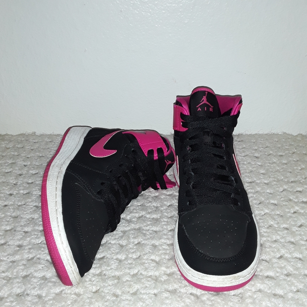 Air Jordan 1 Retro High GG'Vivid Pink' size 6.5y